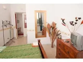 Ombelico Del Bed & Breakfast 2*