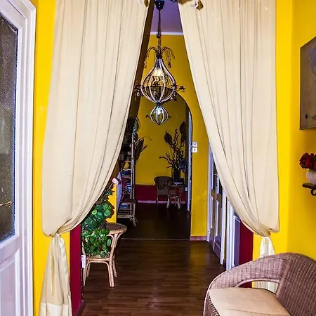 Ombelico Del Bed & Breakfast 2*