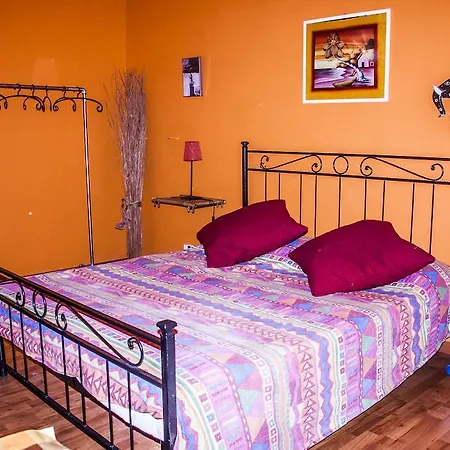 Ombelico Del Bed & Breakfast 2*