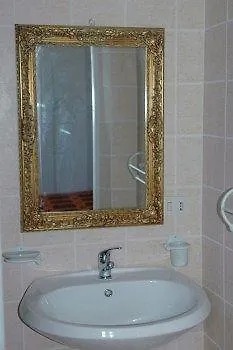 Ombelico Del Hotel